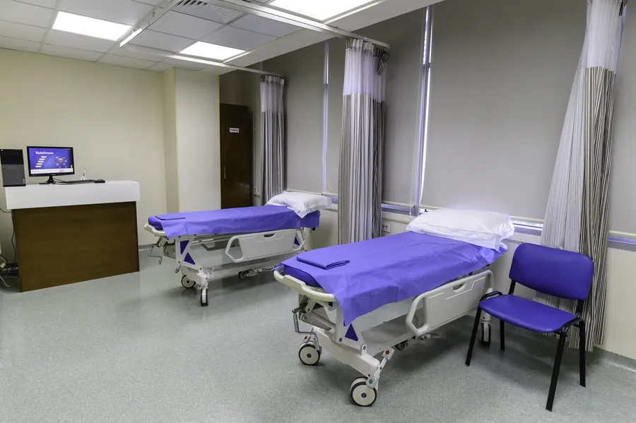 Beds in the preparation and recovery room